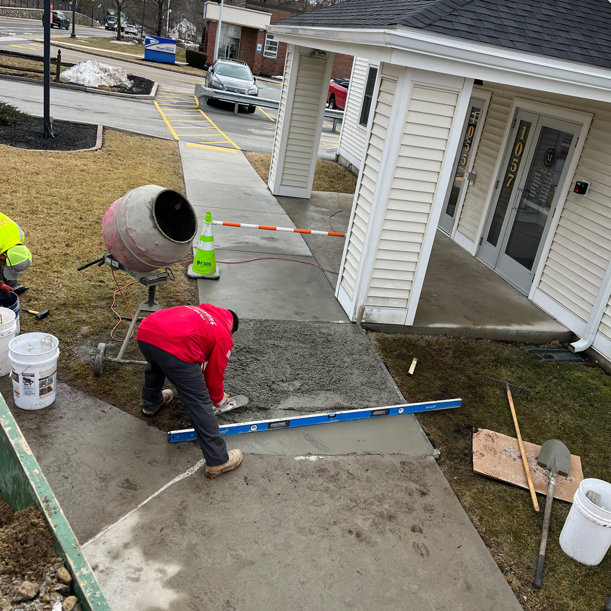 Commercial Grounds Maintenance